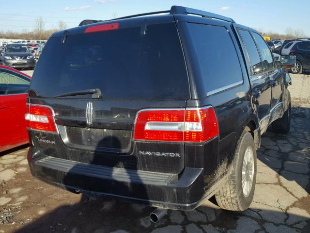 5LMJJ2H5XDEL03768 - 2013 LINCOLN NAVIGATOR BLACK photo 4