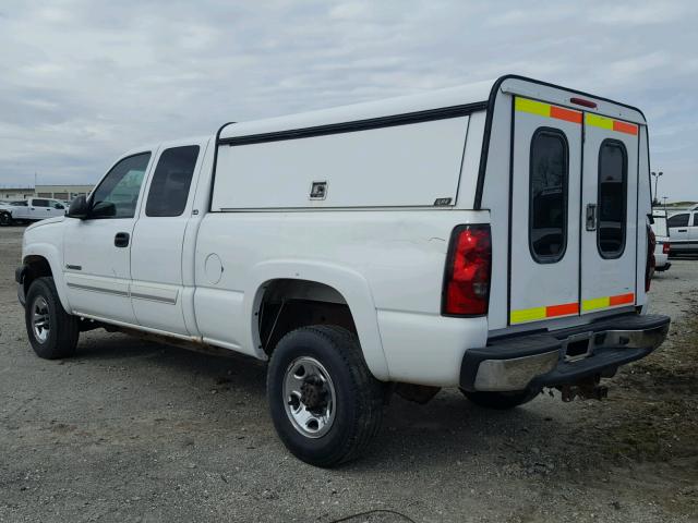 1GCHK29G56E206063 - 2006 CHEVROLET SILVERADO WHITE photo 3