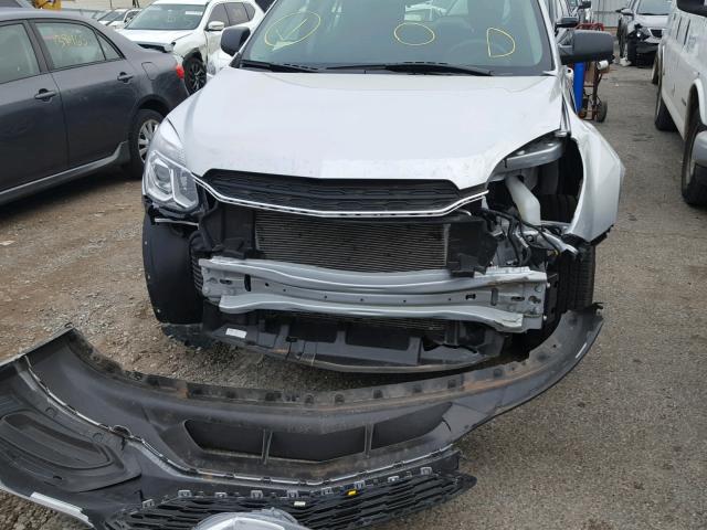 2GNALBEK7H1607974 - 2017 CHEVROLET EQUINOX LS SILVER photo 9