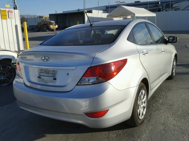 KMHCT4AE3DU534481 - 2013 HYUNDAI ACCENT GLS SILVER photo 4