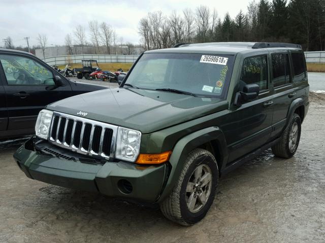 1J8HG48K97C685046 - 2007 JEEP COMMANDER GREEN photo 2