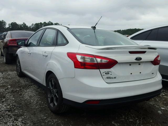 1FADP3F2XEL307131 - 2014 FORD FOCUS SE WHITE photo 3