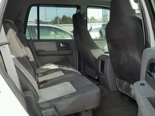 1FMPU16546LA17785 - 2006 FORD EXPEDITION WHITE photo 6