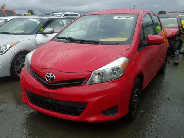 VNKKTUD33EA000465 - 2014 TOYOTA YARIS RED photo 2