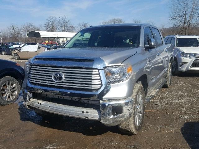 5TFHY5F10FX423802 - 2015 TOYOTA TUNDRA CRE SILVER photo 2