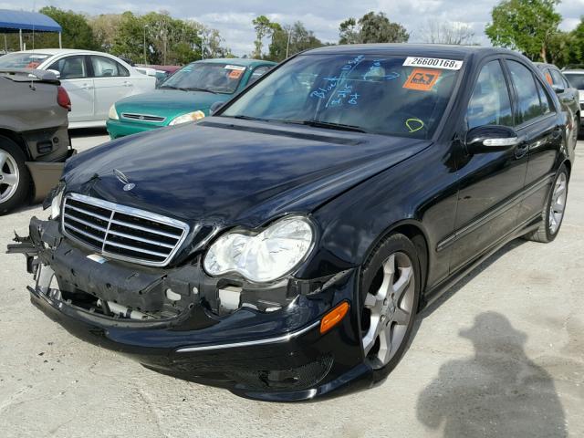 WDBRF52H17F890360 - 2007 MERCEDES-BENZ C 230 BLACK photo 2