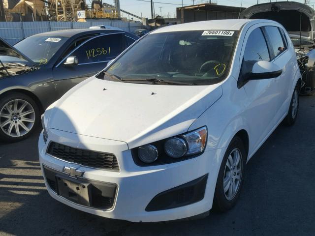 1G1JC6SH7C4113905 - 2012 CHEVROLET SONIC LT WHITE photo 2