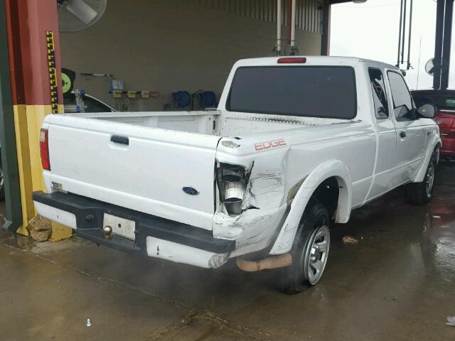 1FTYR14U15PA28058 - 2005 FORD RANGER SUP WHITE photo 4