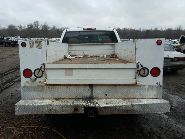 1GCFC24T3YE316685 - 2000 CHEVROLET SILVERADO WHITE photo 6