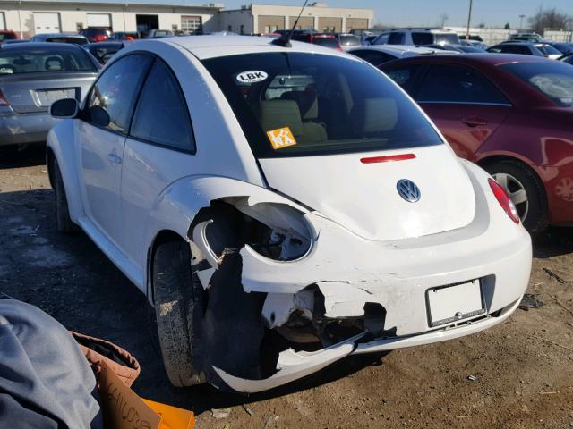 3VWPW3AG8AM018283 - 2010 VOLKSWAGEN NEW BEETLE 白色 照片 3
