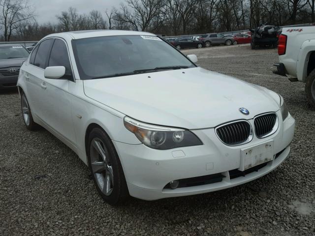 WBANF73507CU26832 - 2007 BMW 530 XI WHITE photo 1