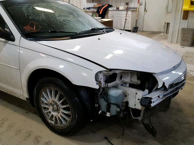 1C3EL46X05N598646 - 2005 CHRYSLER SEBRING WHITE photo 9