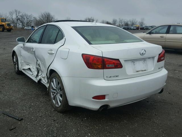 JTHBK262872034174 - 2007 LEXUS IS 250 WHITE photo 3