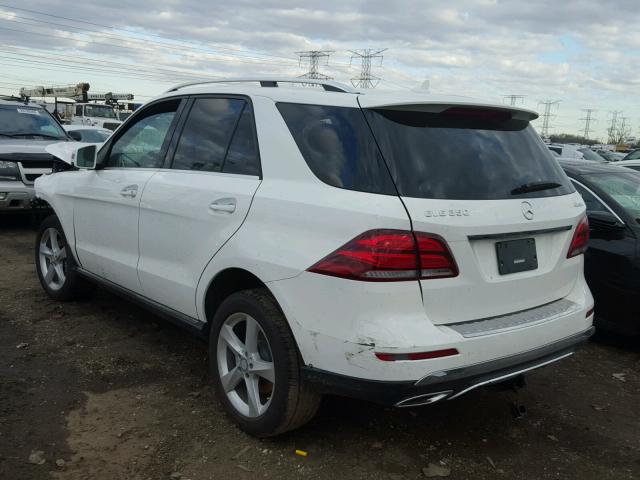 4JGDA5HBXGA786133 - 2016 MERCEDES-BENZ GLE 350 4M WHITE photo 3