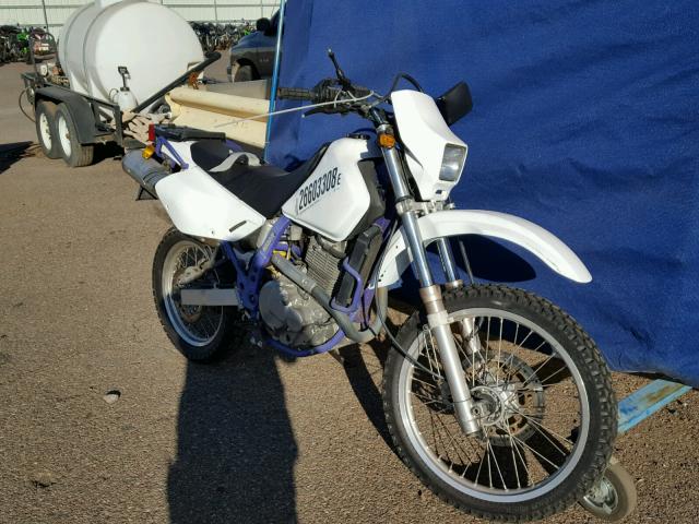 JS1SP46A2T2101250 - 1996 SUZUKI DR650 SE WHITE photo 1