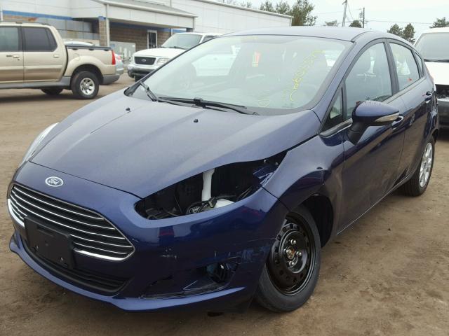 3FADP4EJXGM172913 - 2016 FORD FIESTA SE BLUE photo 2