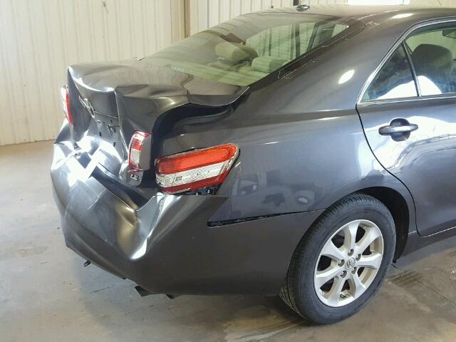 4T1BF3EK2BU631973 - 2011 TOYOTA CAMRY BASE CHARCOAL photo 9