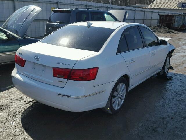 5NPEU46C59H539121 - 2009 HYUNDAI SONATA SE WHITE photo 4