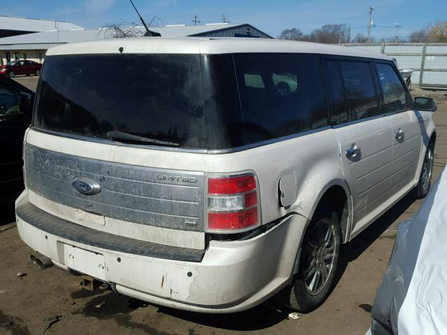 2FMEK63C89BA09805 - 2009 FORD FLEX LIMIT WHITE photo 4