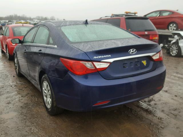 5NPEB4AC3BH020183 - 2011 HYUNDAI SONATA GLS BLUE photo 3