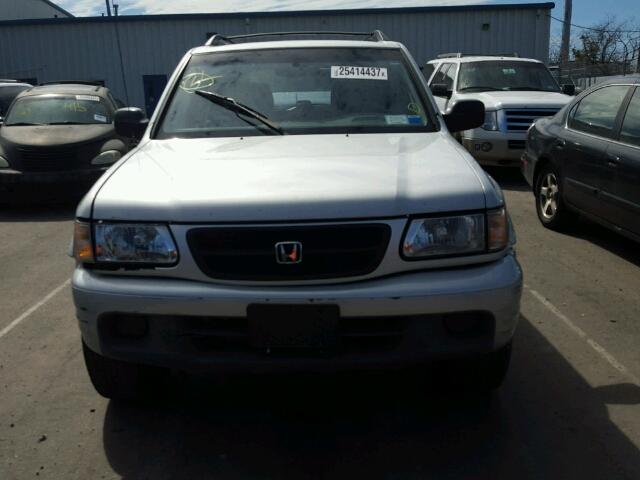4S6DM58W914408411 - 2001 HONDA PASSPORT E 银色 照片 9