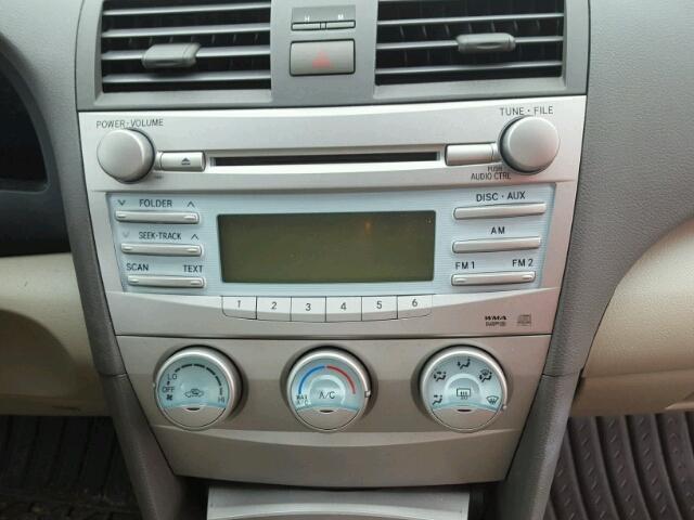 4T4BE46K29R132601 - 2009 TOYOTA CAMRY BASE BLUE photo 9