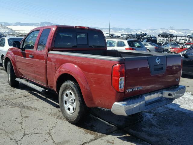 1N6BD06T08C413607 - 2008 NISSAN FRONTIER K RED photo 3