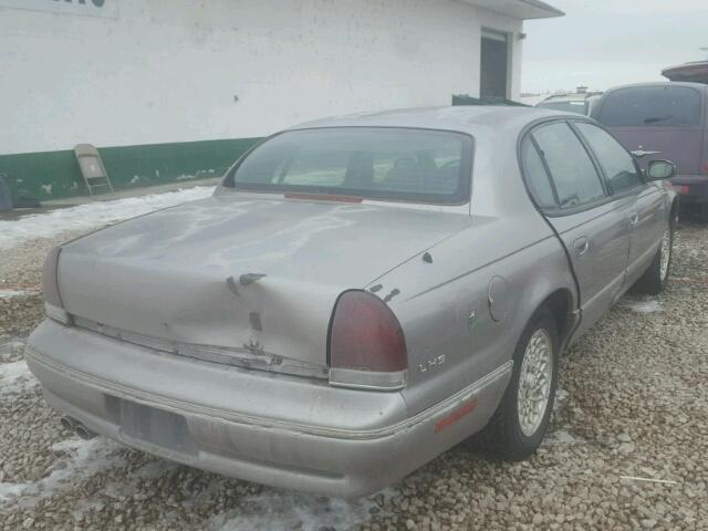 2C3ED56F5RH211713 - 1994 CHRYSLER LHS GRAY photo 4