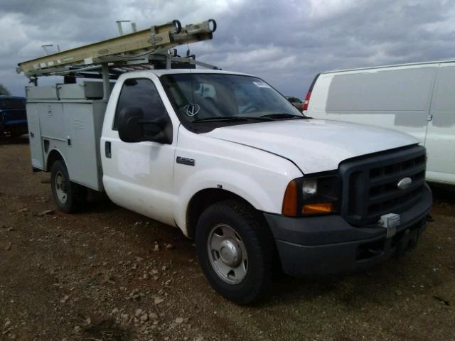 1FDSF30506EC26020 - 2006 FORD F350 SRW S WHITE photo 1