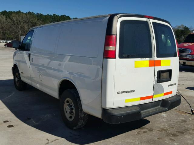 1GCGG25V761108810 - 2006 CHEVROLET EXPRESS G2 WHITE photo 3