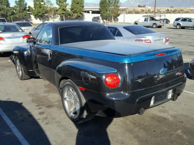 1GCES14P44B110430 - 2004 CHEVROLET SSR TWO TONE photo 3