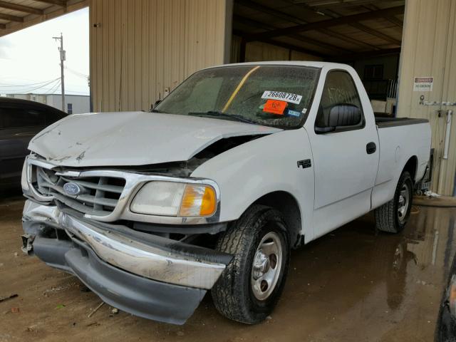 1FTZF1727YKA78911 - 2000 FORD F150 WHITE photo 2