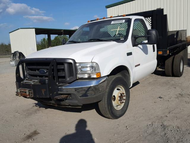 1FDWF37P14EC28820 - 2004 FORD F350 SUPER WHITE photo 2