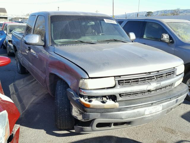 2GCEC19T2Y1270833 - 2000 CHEVROLET SILVERADO SILVER photo 1