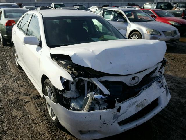 4T1BF3EKXAU516293 - 2010 TOYOTA CAMRY BASE WHITE photo 1