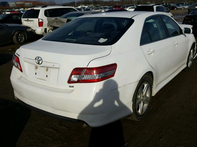 4T1BF3EKXAU516293 - 2010 TOYOTA CAMRY BASE WHITE photo 4