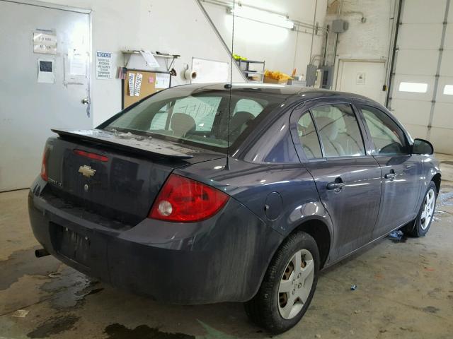 1G1AL58F087307536 - 2008 CHEVROLET COBALT LT GRAY photo 4