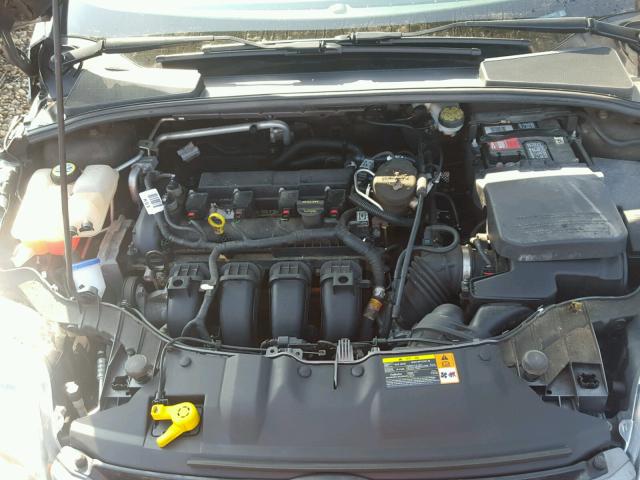 1FAHP3F24CL479878 - 2012 FORD FOCUS SE GRAY photo 7