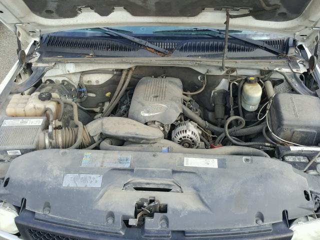 1GBHC24U32E182449 - 2002 CHEVROLET SILVERADO WHITE photo 7