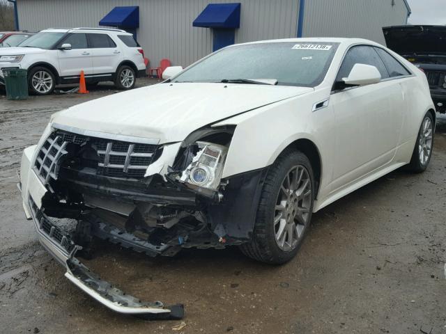 1G6DK1E33C0144475 - 2012 CADILLAC CTS PERFOR WHITE photo 2