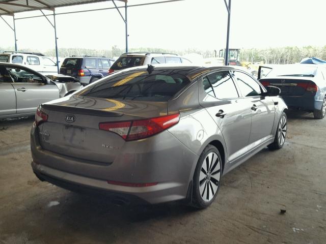 5XXGR4A61CG071502 - 2012 KIA OPTIMA SX GRAY photo 4