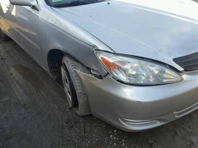 4T1BE32K84U379706 - 2004 TOYOTA CAMRY LE SILVER photo 9