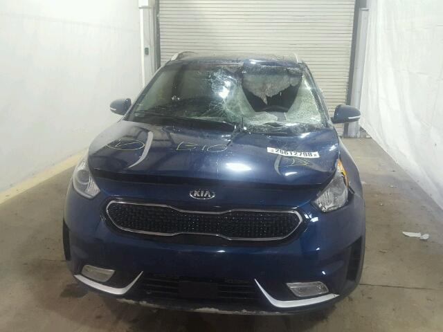 KNDCE3LC9H5049198 - 2017 KIA NIRO EX TO BLUE photo 9