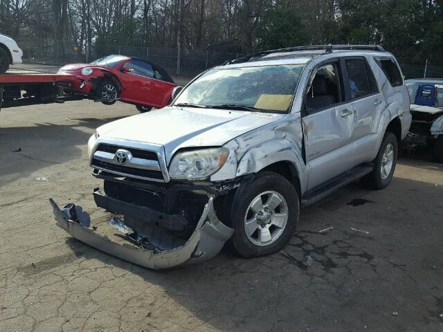 JTEBU14R68K015514 - 2008 TOYOTA 4RUNNER SR SILVER photo 2