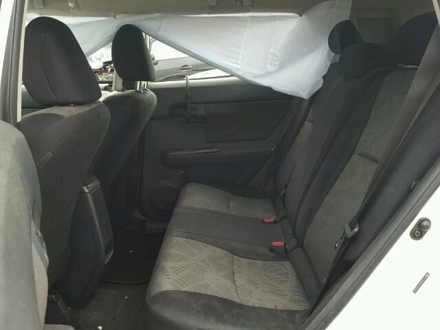 JTLZE4FE8DJ041631 - 2013 TOYOTA SCION XB WHITE photo 6