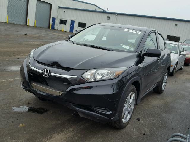 3CZRU6H3XGM720825 - 2016 HONDA HR-V LX BLACK photo 2