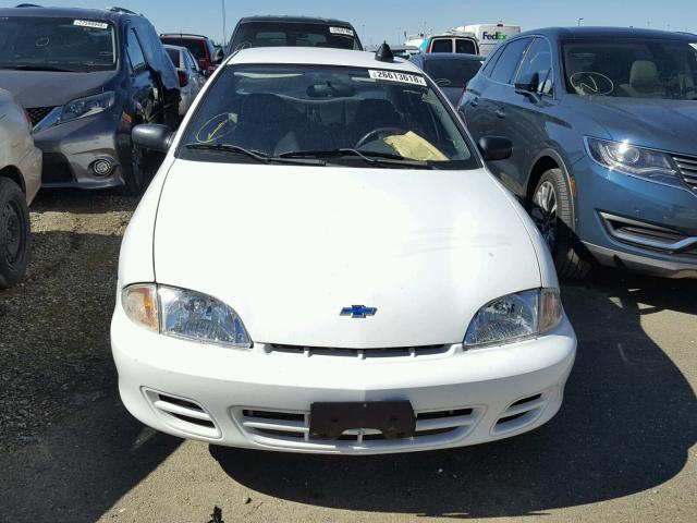 1G1JC524517121519 - 2001 CHEVROLET CAVALIER B WHITE photo 9