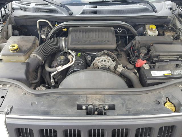 1J8HG58N76C295982 - 2006 JEEP COMMANDER BLACK photo 7