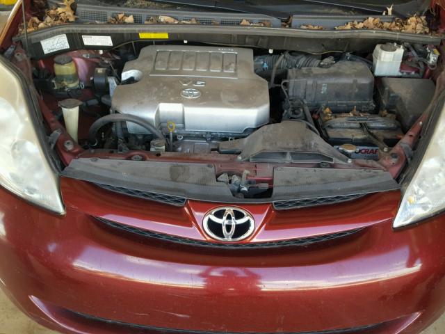 5TDZK22C28S183642 - 2008 TOYOTA SIENNA XLE MAROON photo 7