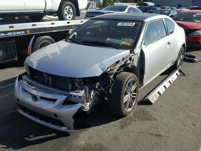 JTKJF5C73B3003977 - 2011 TOYOTA SCION TC 银色 照片 2